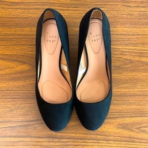 A New Day Round Toe Wedges Faux Suede Black Size 6.5